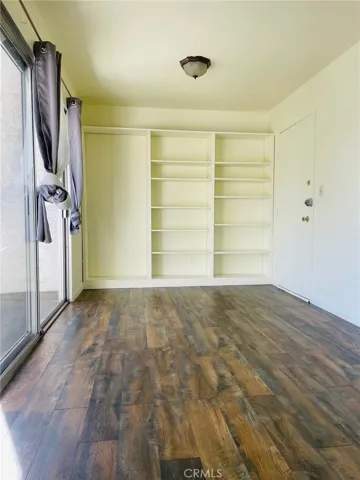 363 Newport Ave Unit 101, Long Beach, California 90814