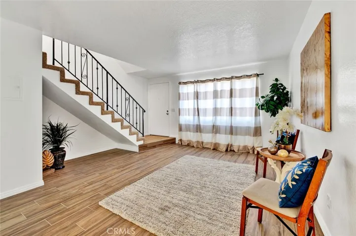 16285 S Summerview Cir 5, Santa Ana, California 92704