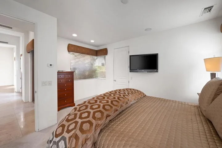 Club Terrace Drive