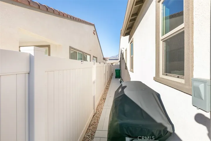 1525 Summerfield Way, Beaumont, California 92223