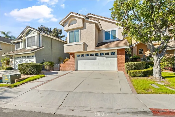 Welcome to 3124 Ashbrook Dr!