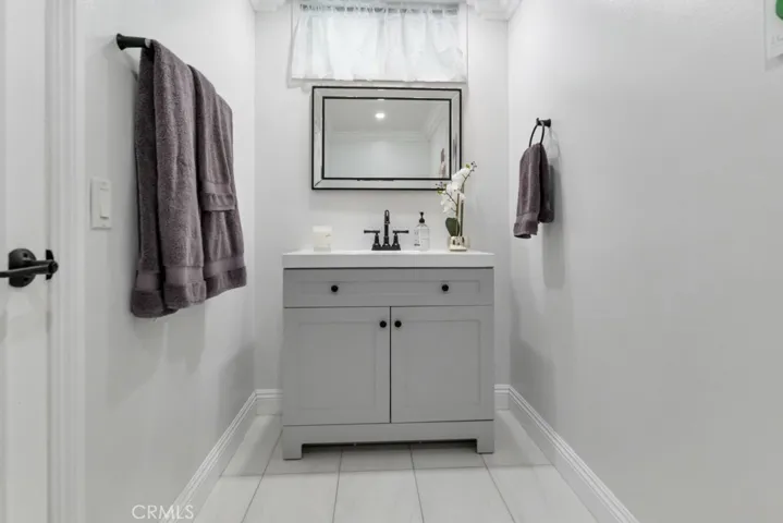 18604 Kenya Street, Northridge, California 91326