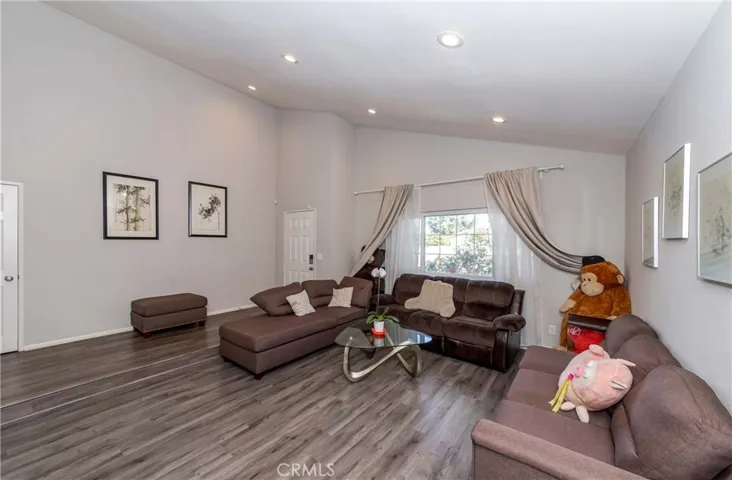 14940 Gale Avenue, Hacienda Heights, California 91745
