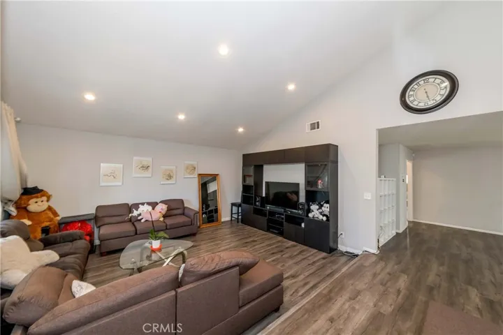14940 Gale Avenue, Hacienda Heights, California 91745