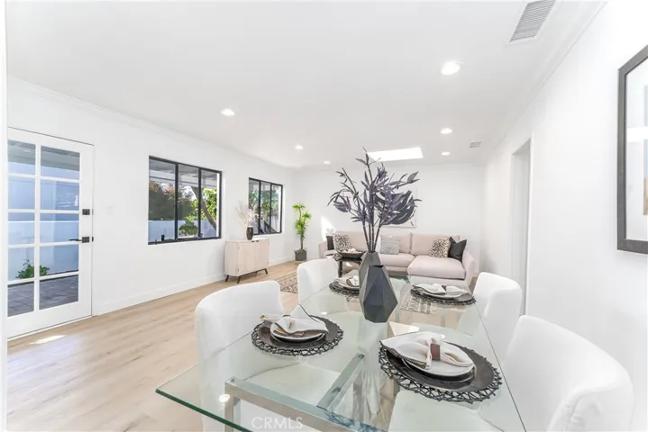 116 W Avenida Valencia, San Clemente, California 92672