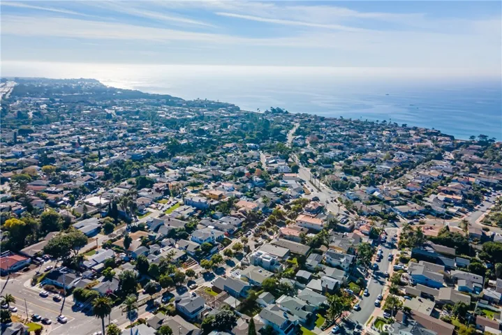 116 W Avenida Valencia, San Clemente, California 92672