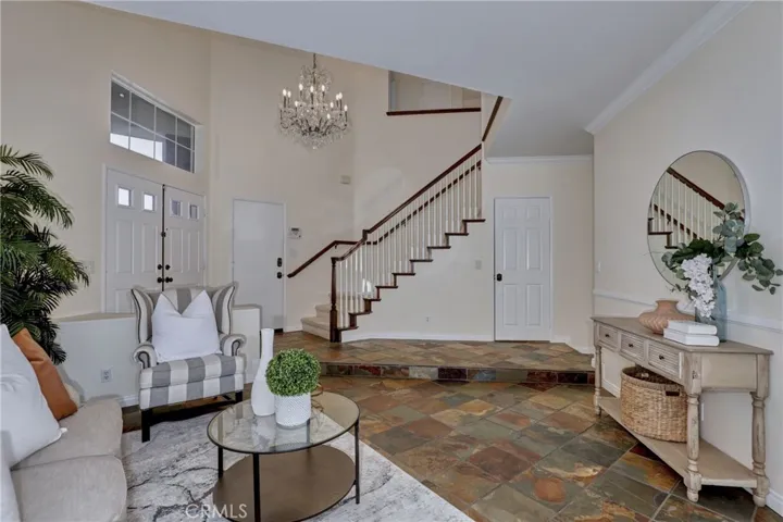 22 Argento, Mission Viejo, California 92692