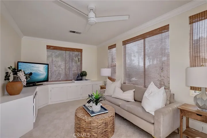 22 Argento, Mission Viejo, California 92692