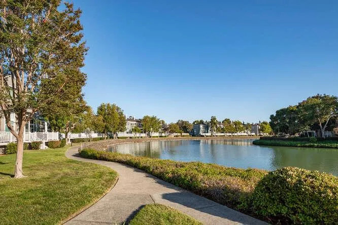 816 Sovereign Way, None, California 94065