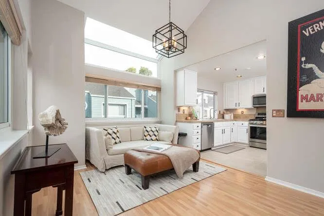 816 Sovereign Way, None, California 94065