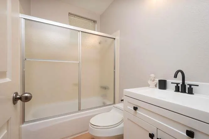 816 Sovereign Way, None, California 94065