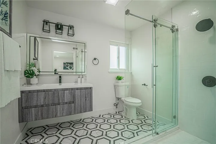 15972 Wicklow Lane, Huntington Beach, California 92647