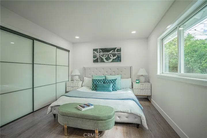 15972 Wicklow Lane, Huntington Beach, California 92647