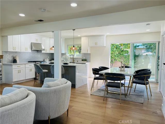 15972 Wicklow Lane, Huntington Beach, California 92647