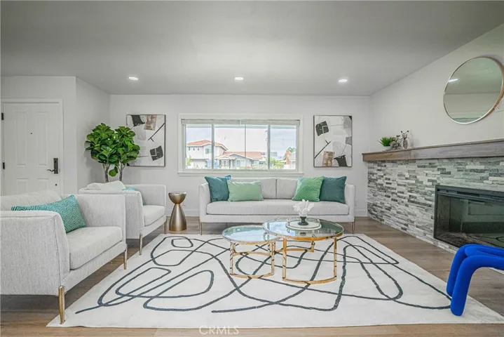 15972 Wicklow Lane, Huntington Beach, California 92647