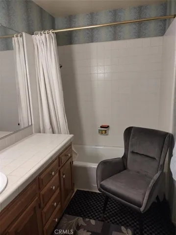 Bathroom2a