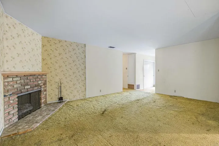 1704 Walnut Drive, Mountain View, California 94040