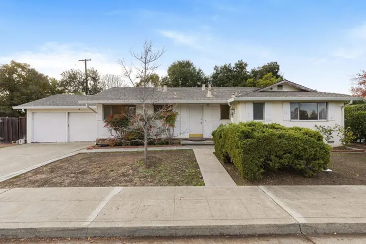 1704 Walnut Drive, Mountain View, California 94040