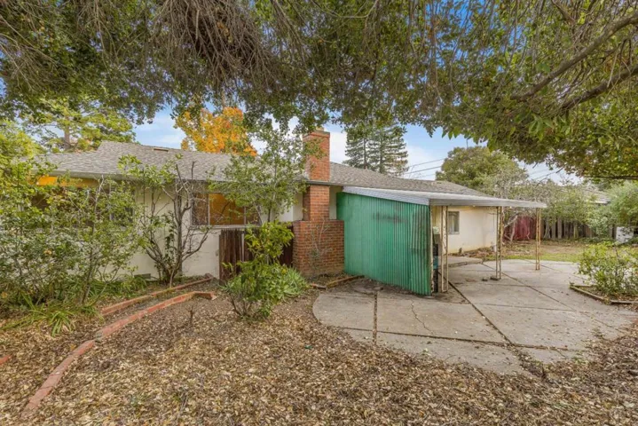 1704 Walnut Drive, Mountain View, California 94040