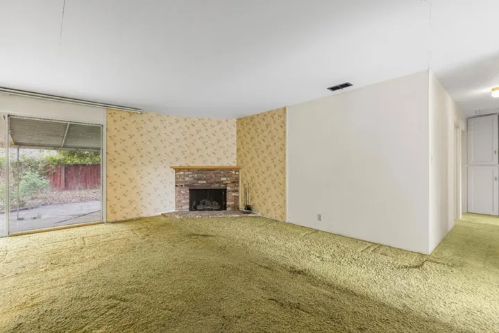 1704 Walnut Drive, Mountain View, California 94040