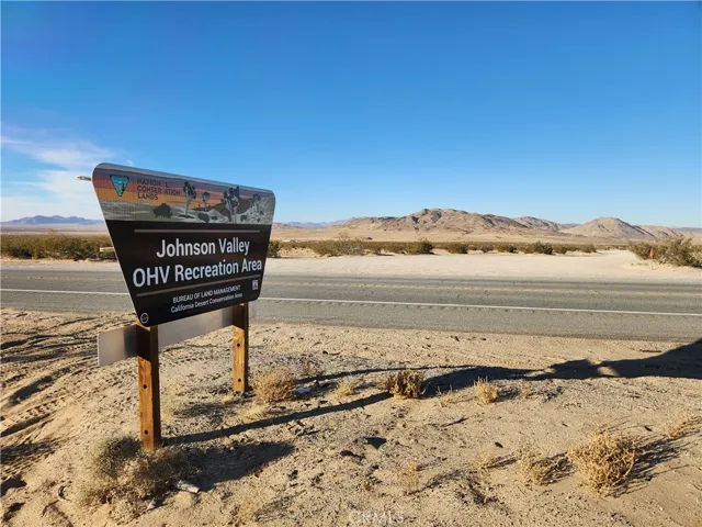 4900 Hacienda Road, Landers, California 92285