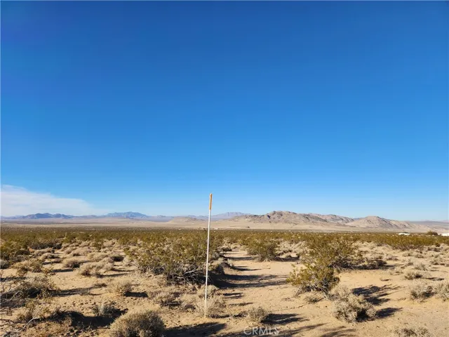 4900 Hacienda Road, Landers, California 92285