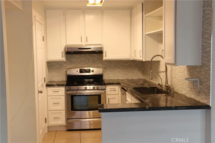 5635 E Avenida De Vinedos, Anaheim Hills, California 92807
