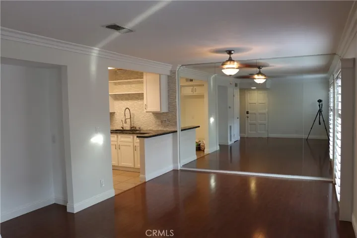 5635 E Avenida De Vinedos, Anaheim Hills, California 92807