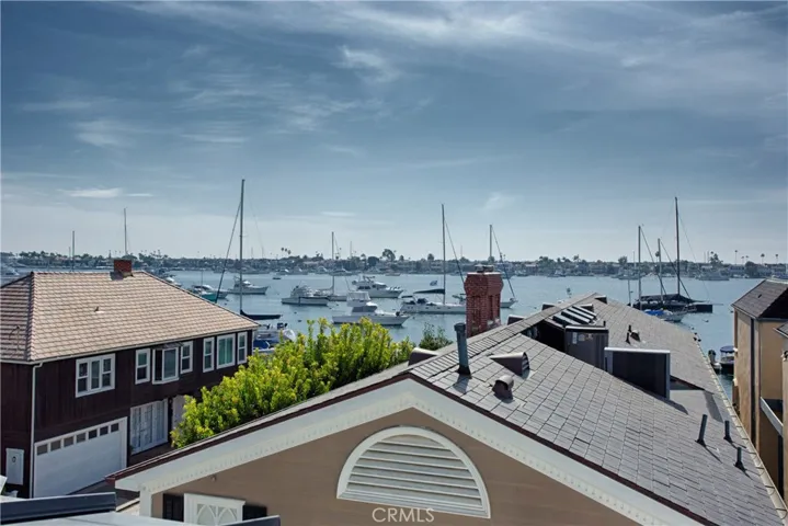 109 Onyx Avenue, Newport Beach, California 92662