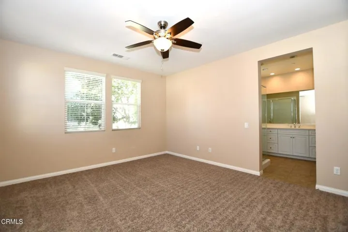 MasterBedroom2