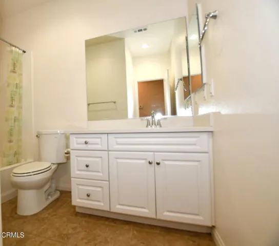 SmallBath1