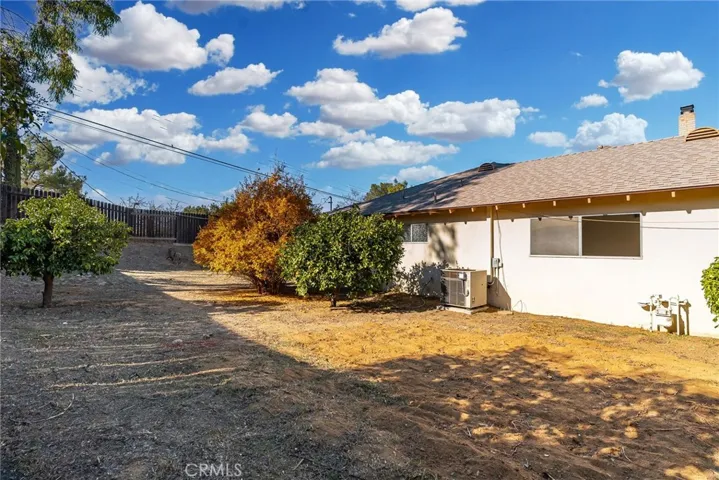 1610 Helena Lane, Redlands, California 92373