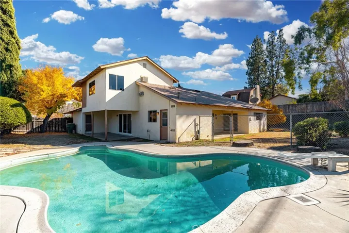 1610 Helena Lane, Redlands, California 92373
