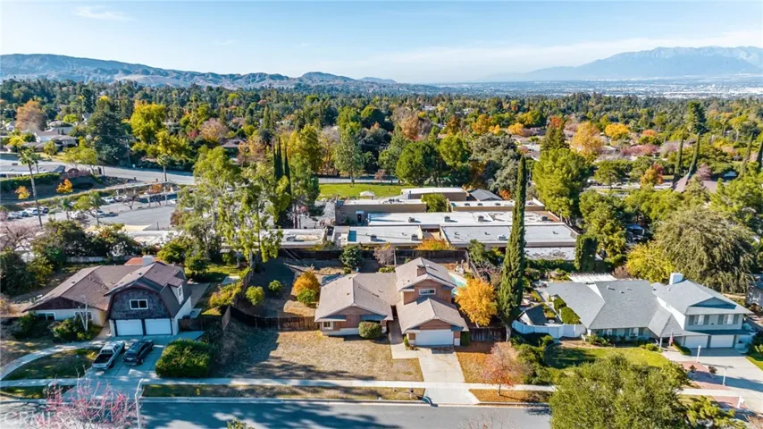 1610 Helena Lane, Redlands, California 92373