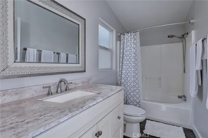 23301 Ridge Route Drive 230, Laguna Hills, California 92653