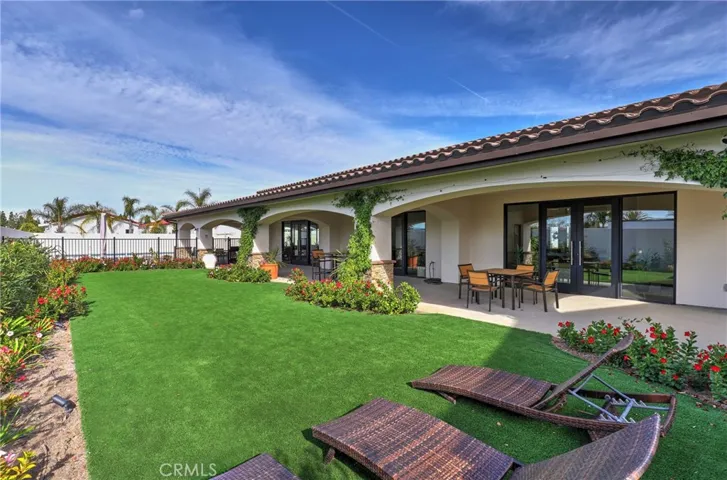23301 Ridge Route Drive 230, Laguna Hills, California 92653