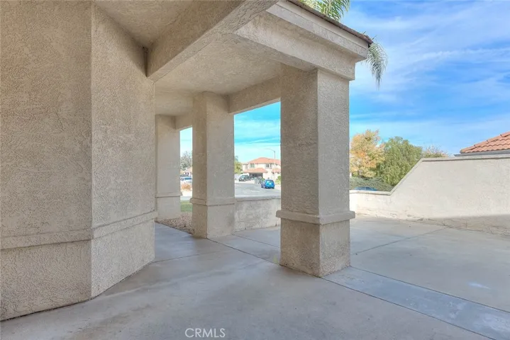 front entry courtyard