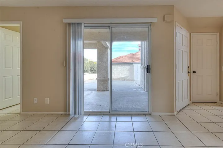 slider to front entry courtyard from the family room
