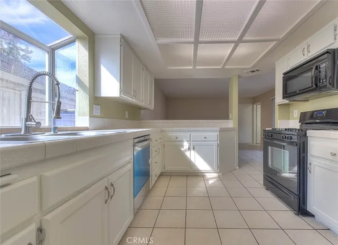23147 Joaquin Ridge Drive, Murrieta, California 92562