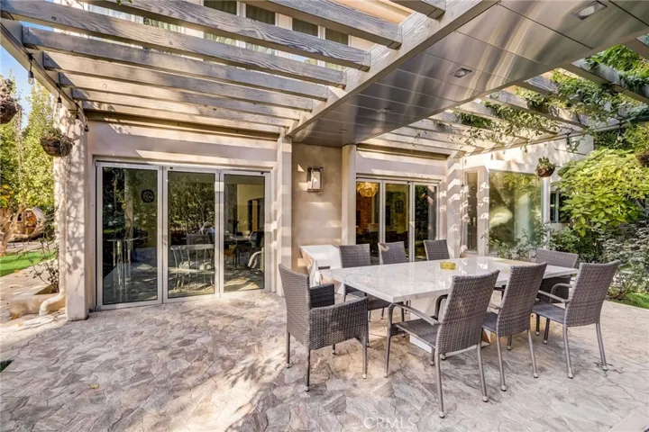 6084 Lake Lindero Drive, Agoura Hills, California 91301