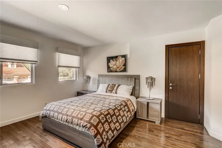 6084 Lake Lindero Drive, Agoura Hills, California 91301