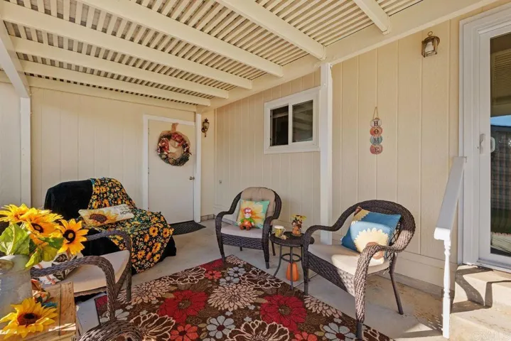 633 Via Bogota, Vista, California 92081