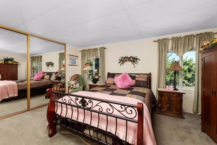 633 Via Bogota, Vista, California 92081