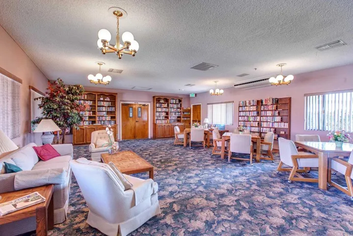 633 Via Bogota, Vista, California 92081