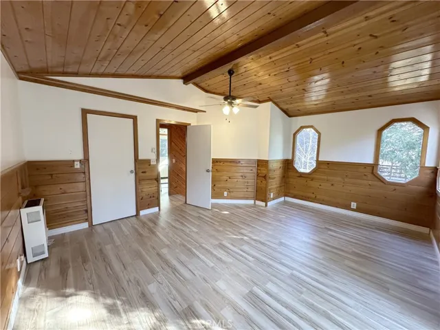 473 Boothe Lane, Crestline, California 92325