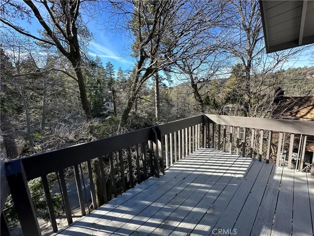 473 Boothe Lane, Crestline, California 92325