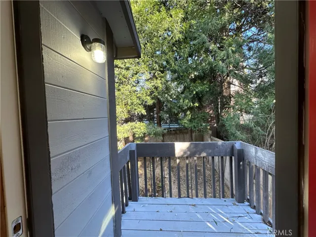 473 Boothe Lane, Crestline, California 92325