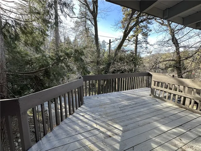 473 Boothe Lane, Crestline, California 92325