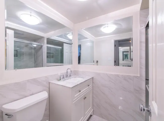 707 Fathom Drive 209, San Mateo, California 94404