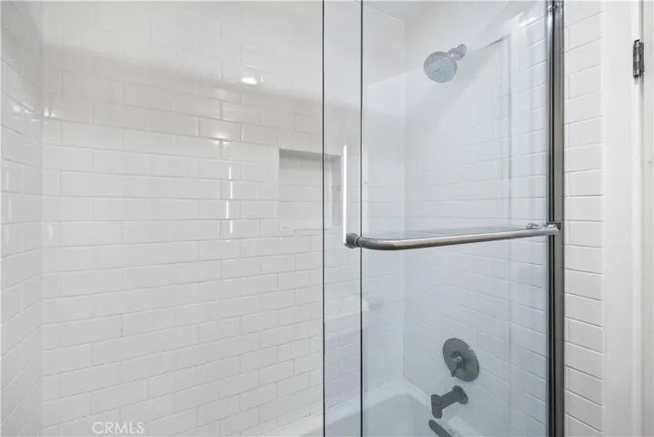 950 N Kings Road 225, West Hollywood, California 90069